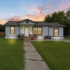 realtors in la porte